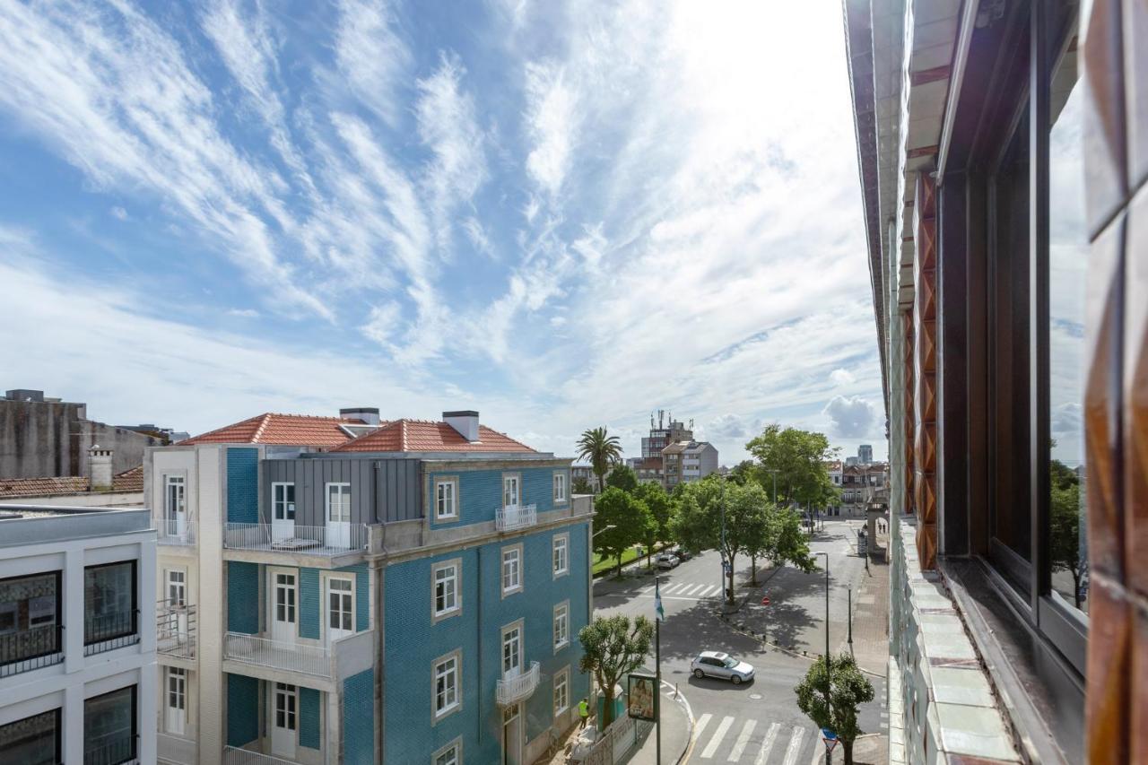 Praça da República - 2 bedroom top floor flat OOporto Exterior foto
